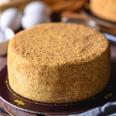 Asal Madhu Ka Cake — Honey Cake (2.5 lbs) by Delizia 🍯